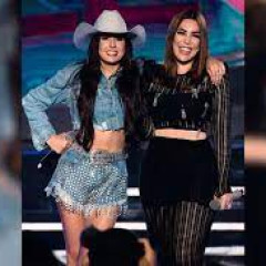 Naiara Azevedo e Ana Castela